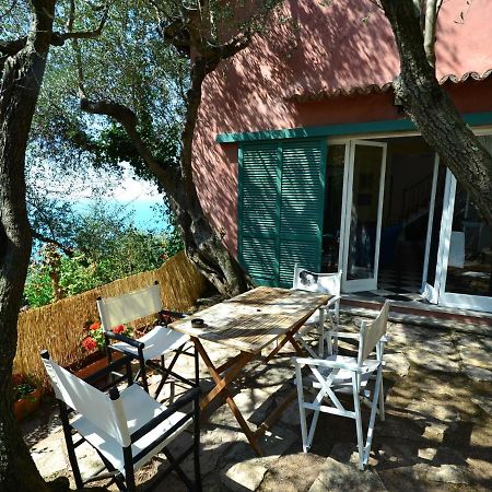 Belvilla By Oyo Villa Shakti Lerici Esterno foto
